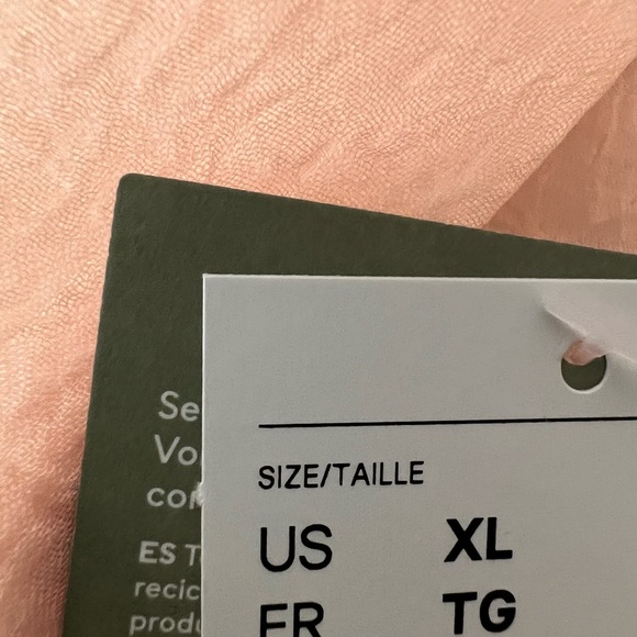 Light blush pink long maxi, high gathered waist. Open back with ties - Picture 3 of 13